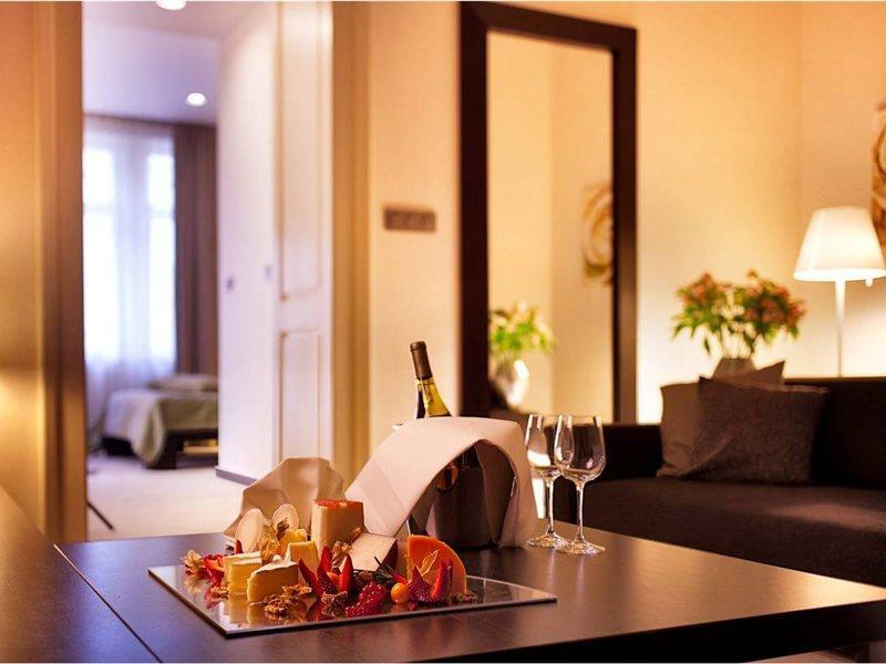 Roset Hotel & Residence Bratislava Ngoại thất bức ảnh