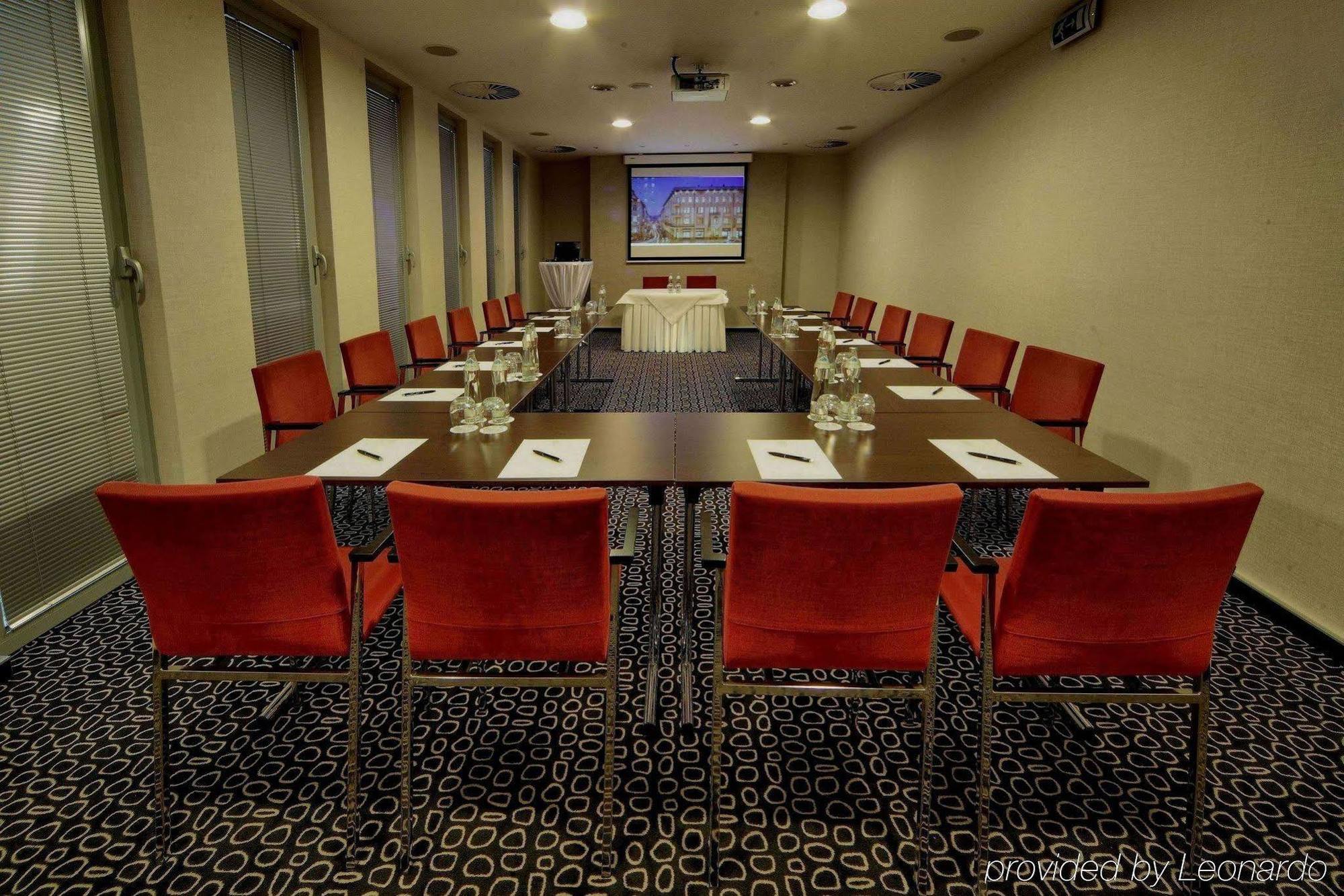 Roset Hotel & Residence Bratislava Ngoại thất bức ảnh