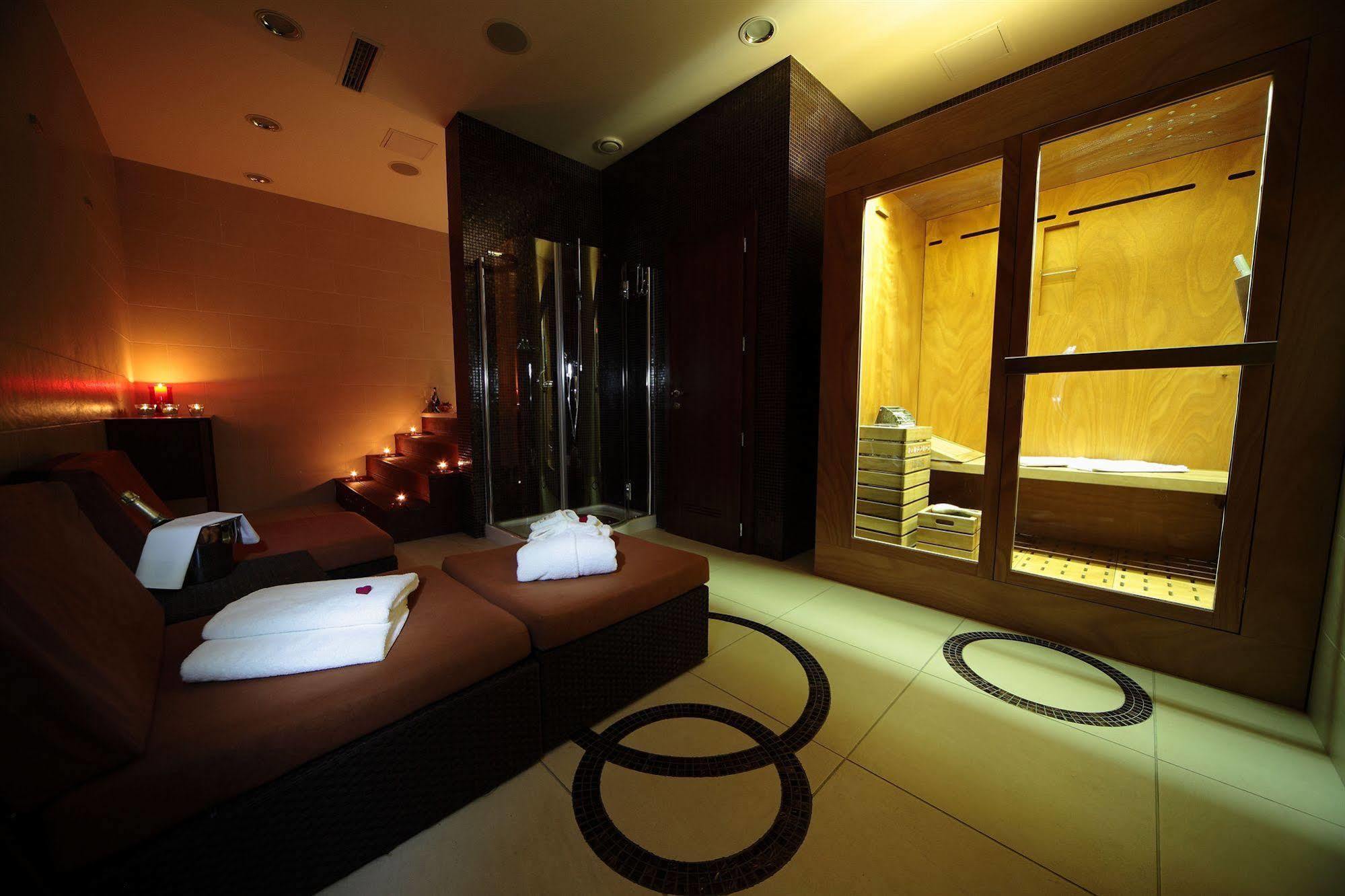 Roset Hotel & Residence Bratislava Ngoại thất bức ảnh