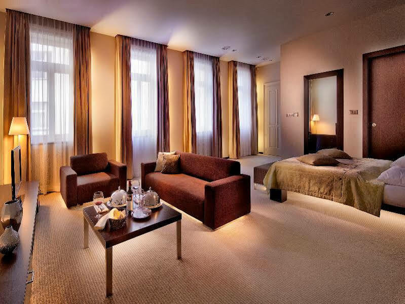Roset Hotel & Residence Bratislava Ngoại thất bức ảnh